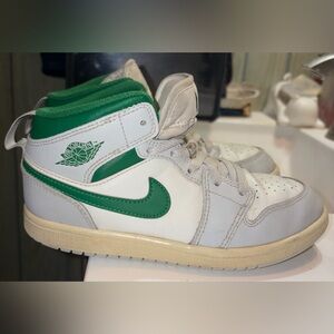 Nike Air Jordan 1 Mid Summit White/Pure Platinum/Pine Green. Size 2Y.